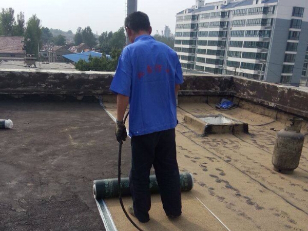 自粘防水卷材