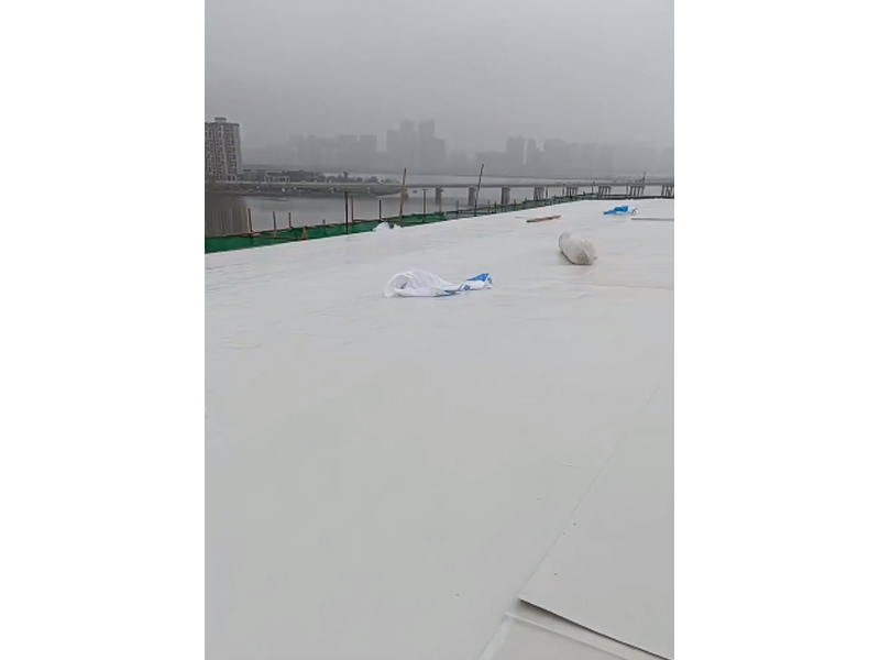 防水卷材施工